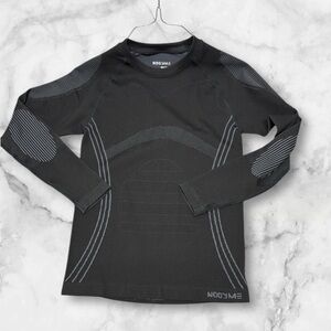 Nooyme compression Black Long Sleeve active Shirt size large stretchy thermal